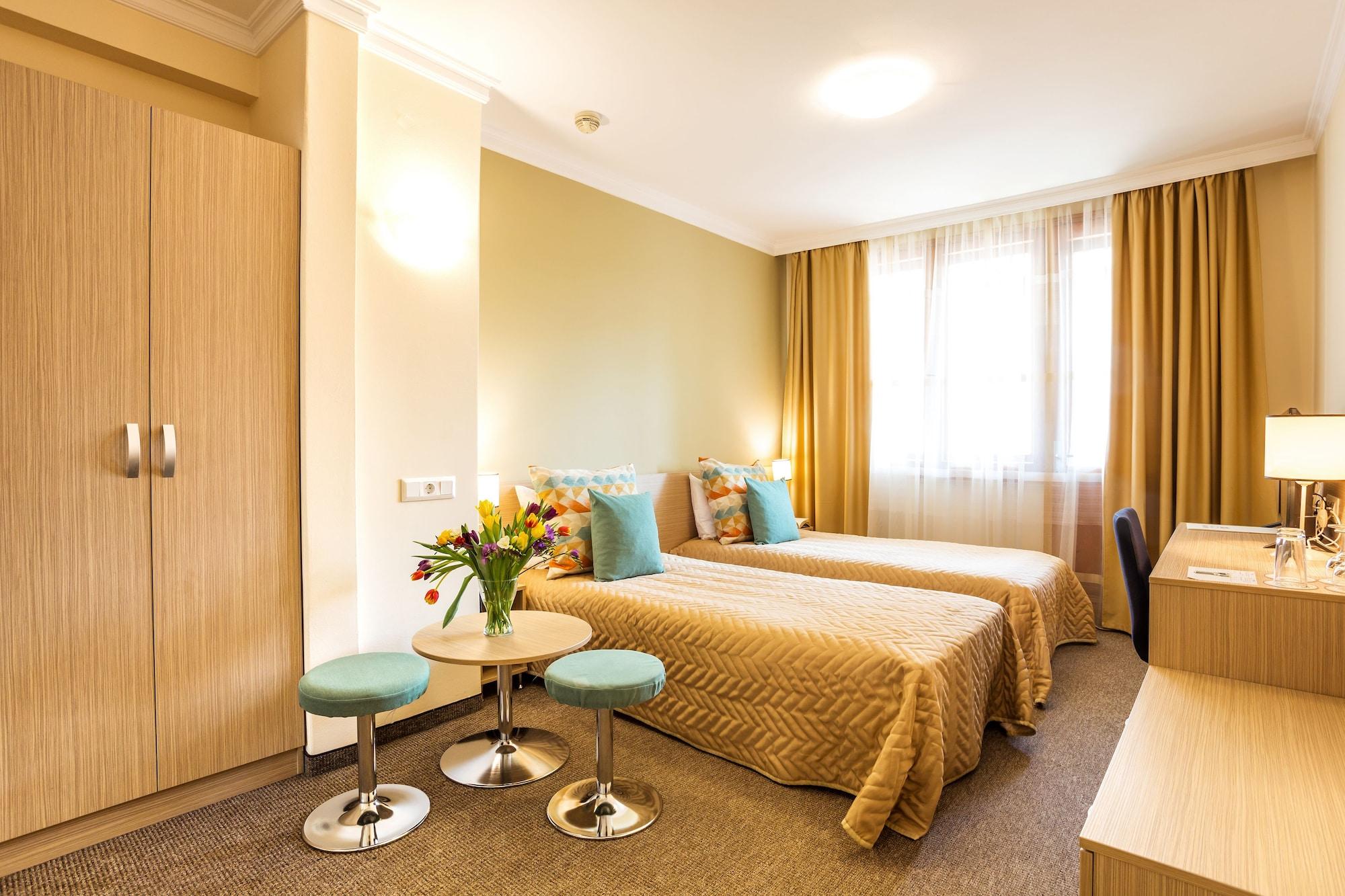 Geneva Hotel Sofia Luaran gambar
