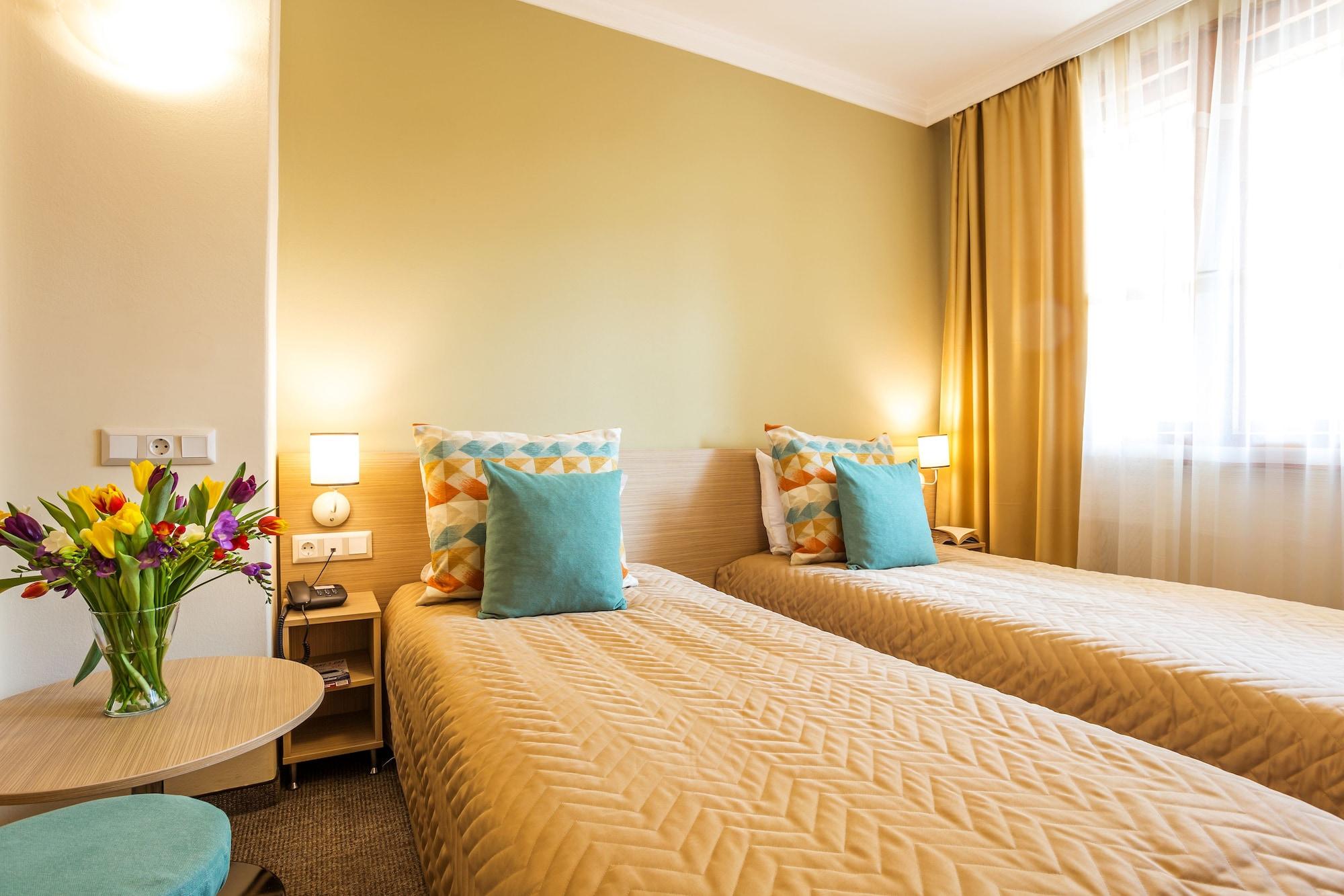 Geneva Hotel Sofia Luaran gambar