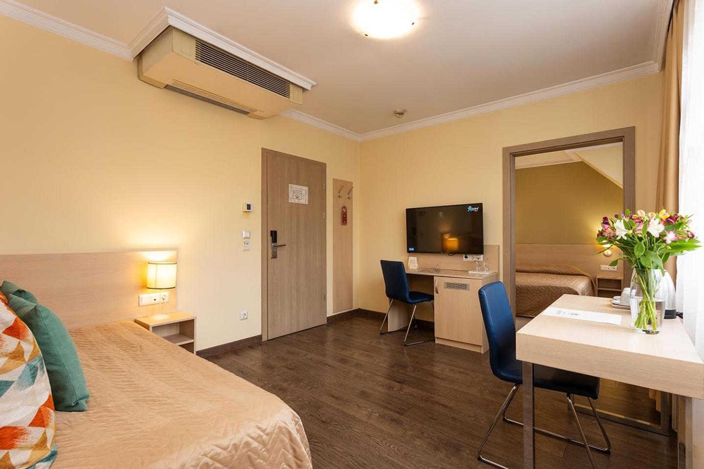 Geneva Hotel Sofia Luaran gambar